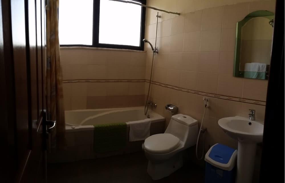 Soramba Hotel Business Plc Аддис-Абеба Экстерьер фото