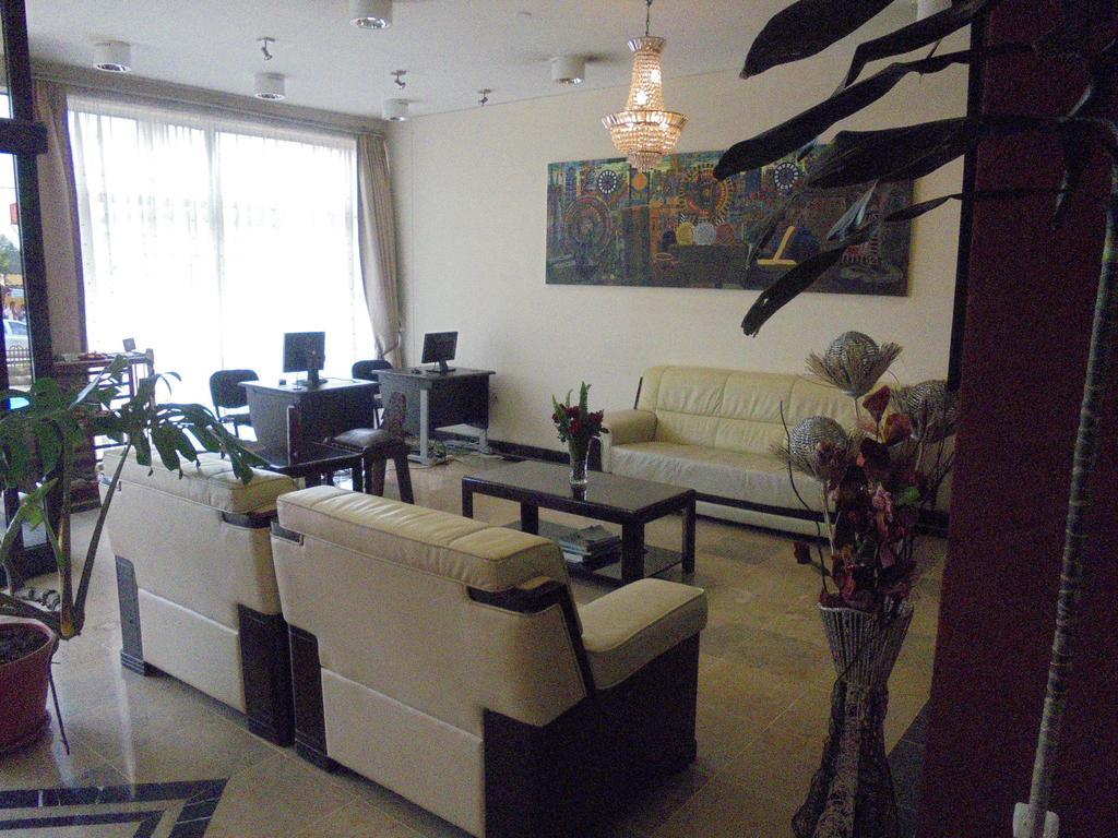 Soramba Hotel Business Plc Аддис-Абеба Экстерьер фото