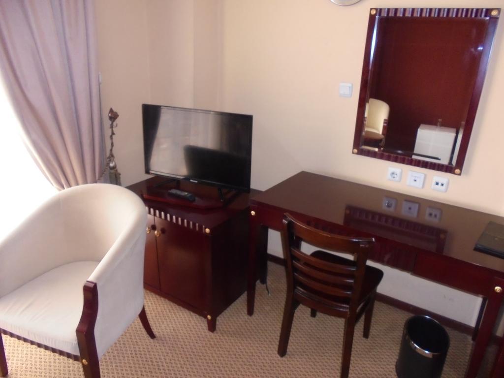 Soramba Hotel Business Plc Аддис-Абеба Экстерьер фото