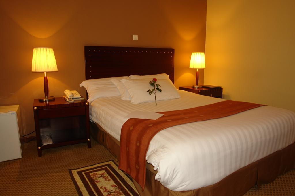 Soramba Hotel Business Plc Аддис-Абеба Экстерьер фото