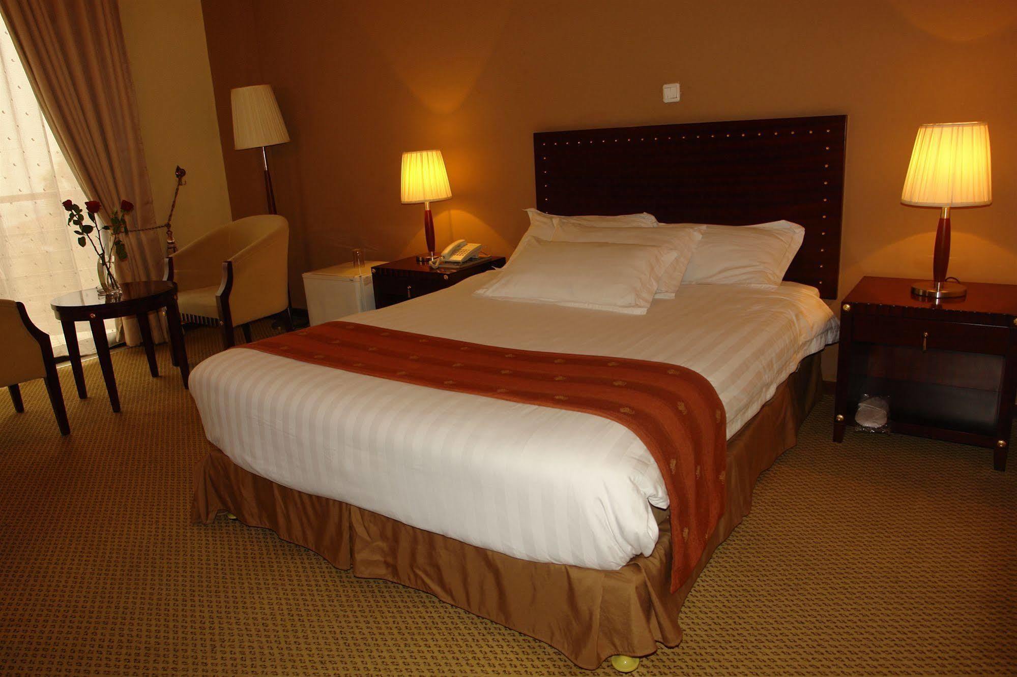 Soramba Hotel Business Plc Аддис-Абеба Экстерьер фото